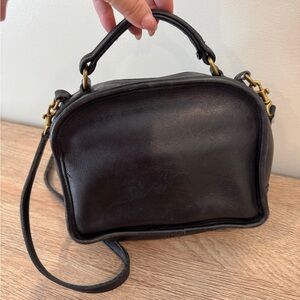 Coach vintage 1990s lunch box tote crossbody Elegant Black Leather Handbag